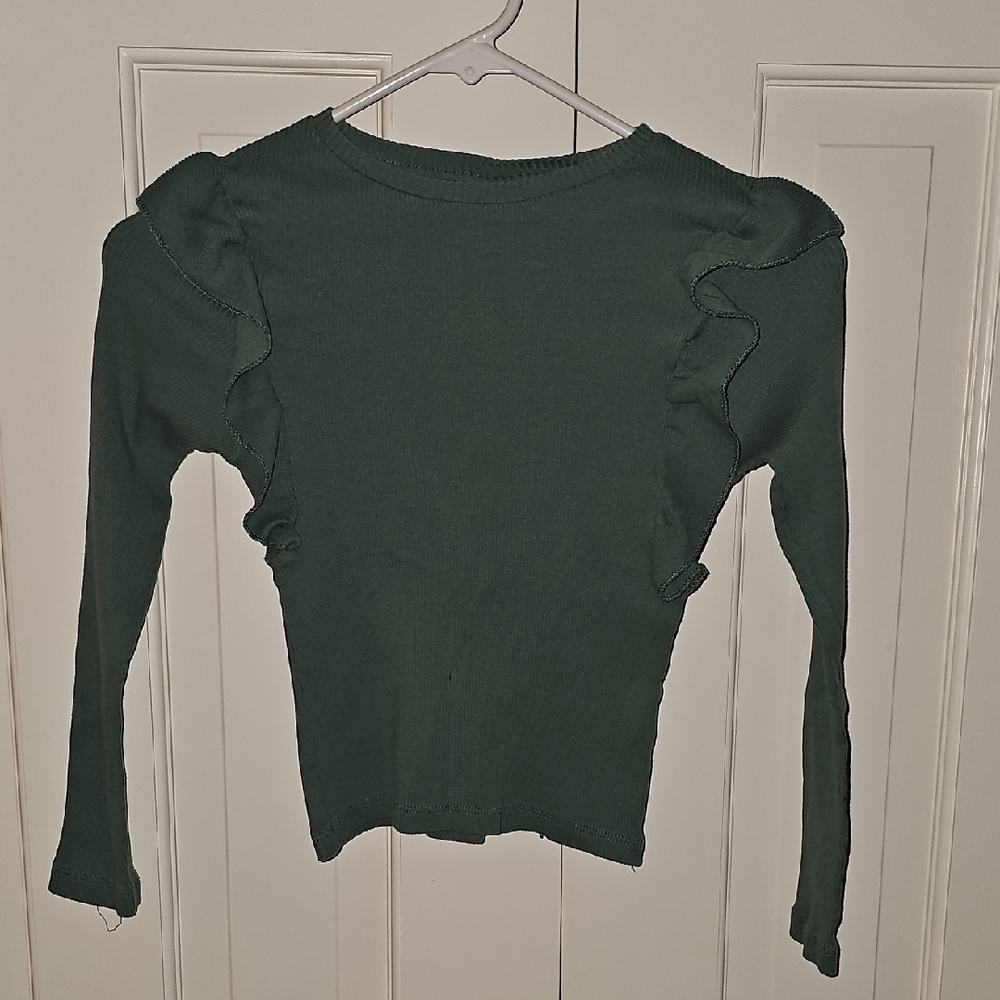 ZARA Kids. Girls Size 9-10. Green Ruffled Long Sleeve Top